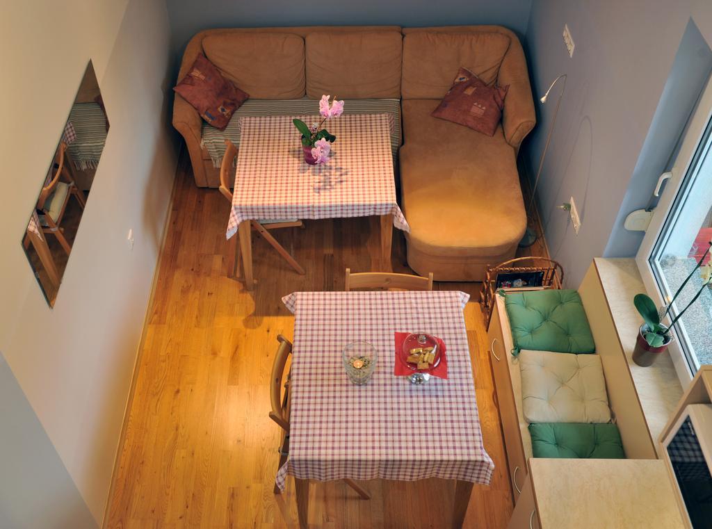 Apartment Silec 슈마레프리옐샤흐 외부 사진